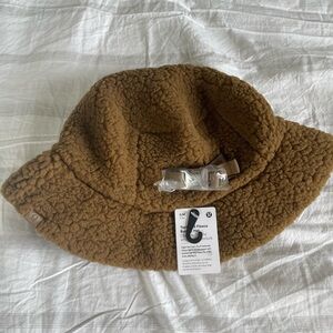 lululemon bucket hat